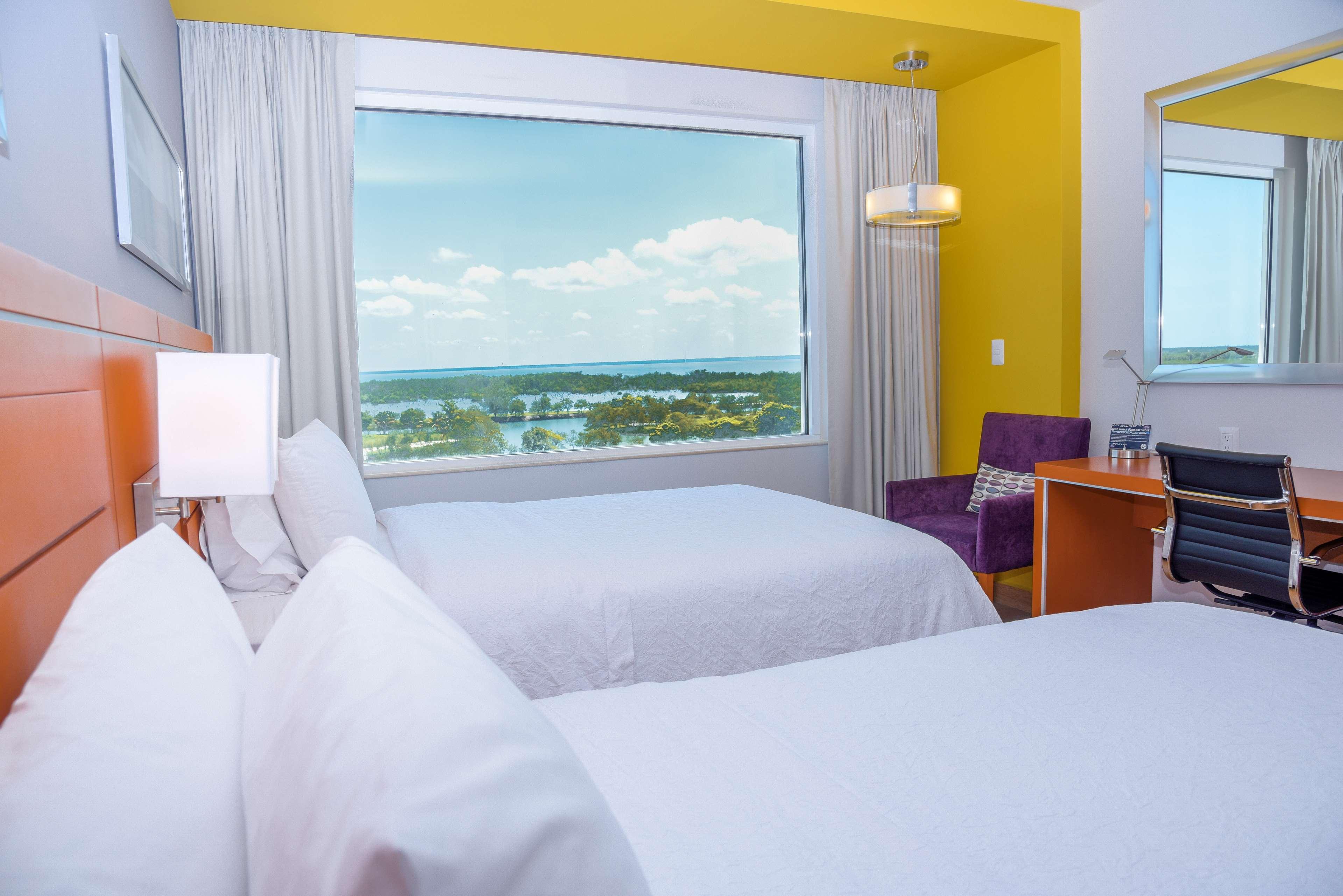 Hampton Inn & Suites By Hilton Paraíso Dış mekan fotoğraf