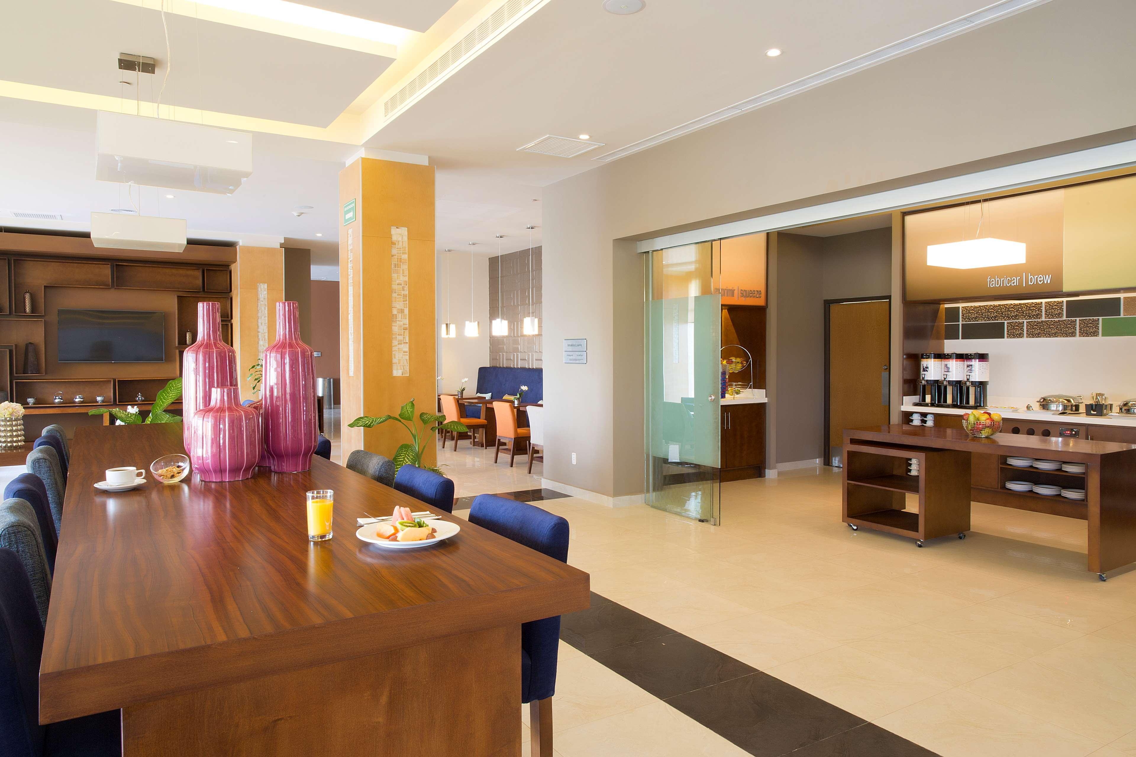 Hampton Inn & Suites By Hilton Paraíso Dış mekan fotoğraf