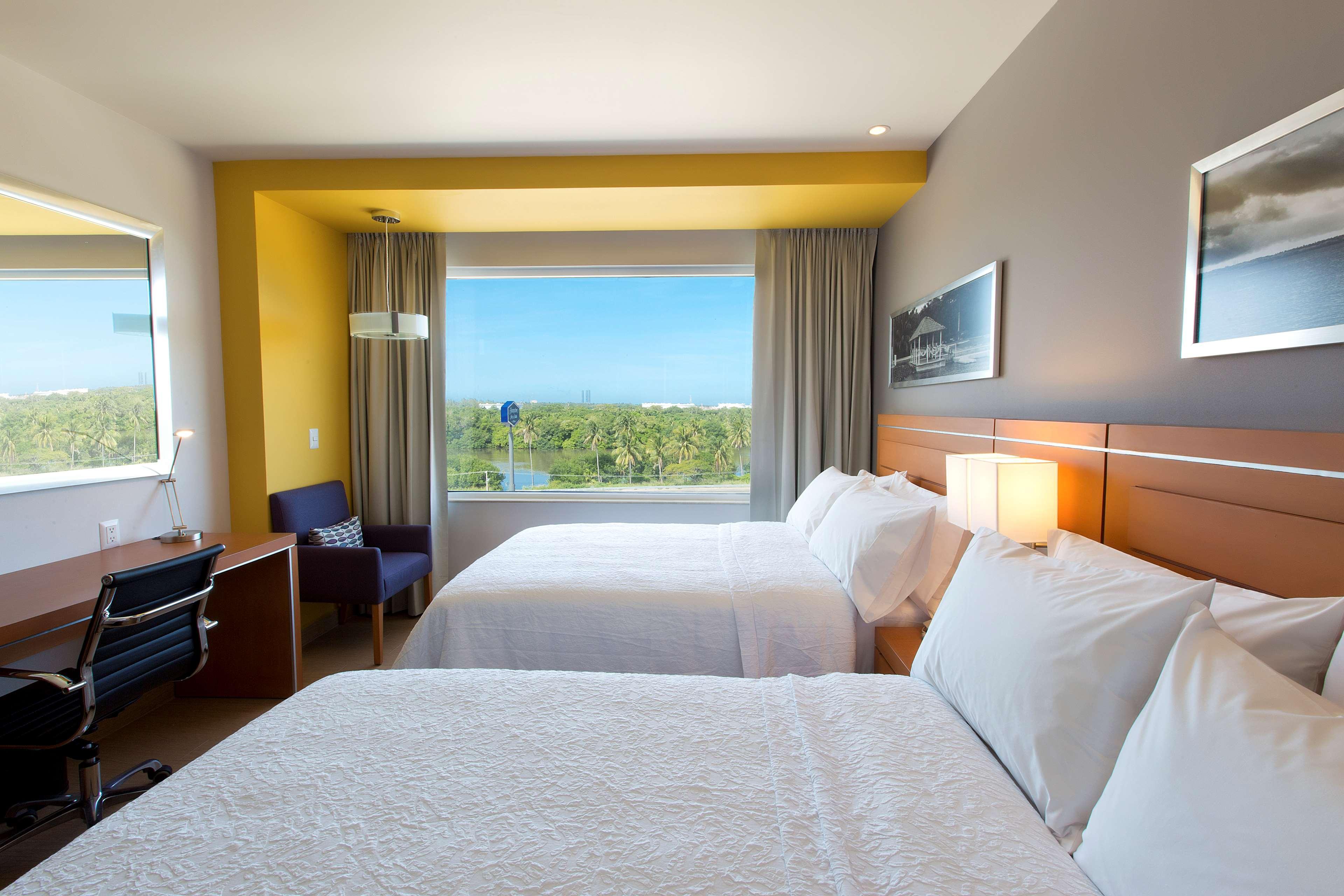Hampton Inn & Suites By Hilton Paraíso Dış mekan fotoğraf
