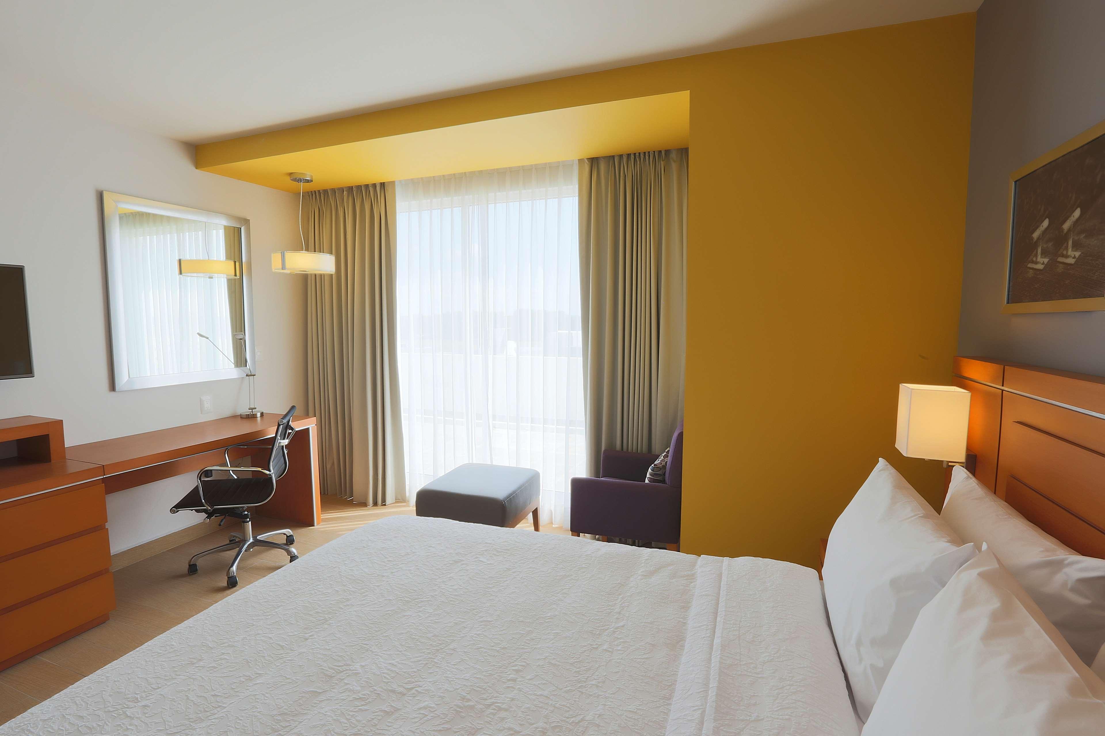 Hampton Inn & Suites By Hilton Paraíso Dış mekan fotoğraf