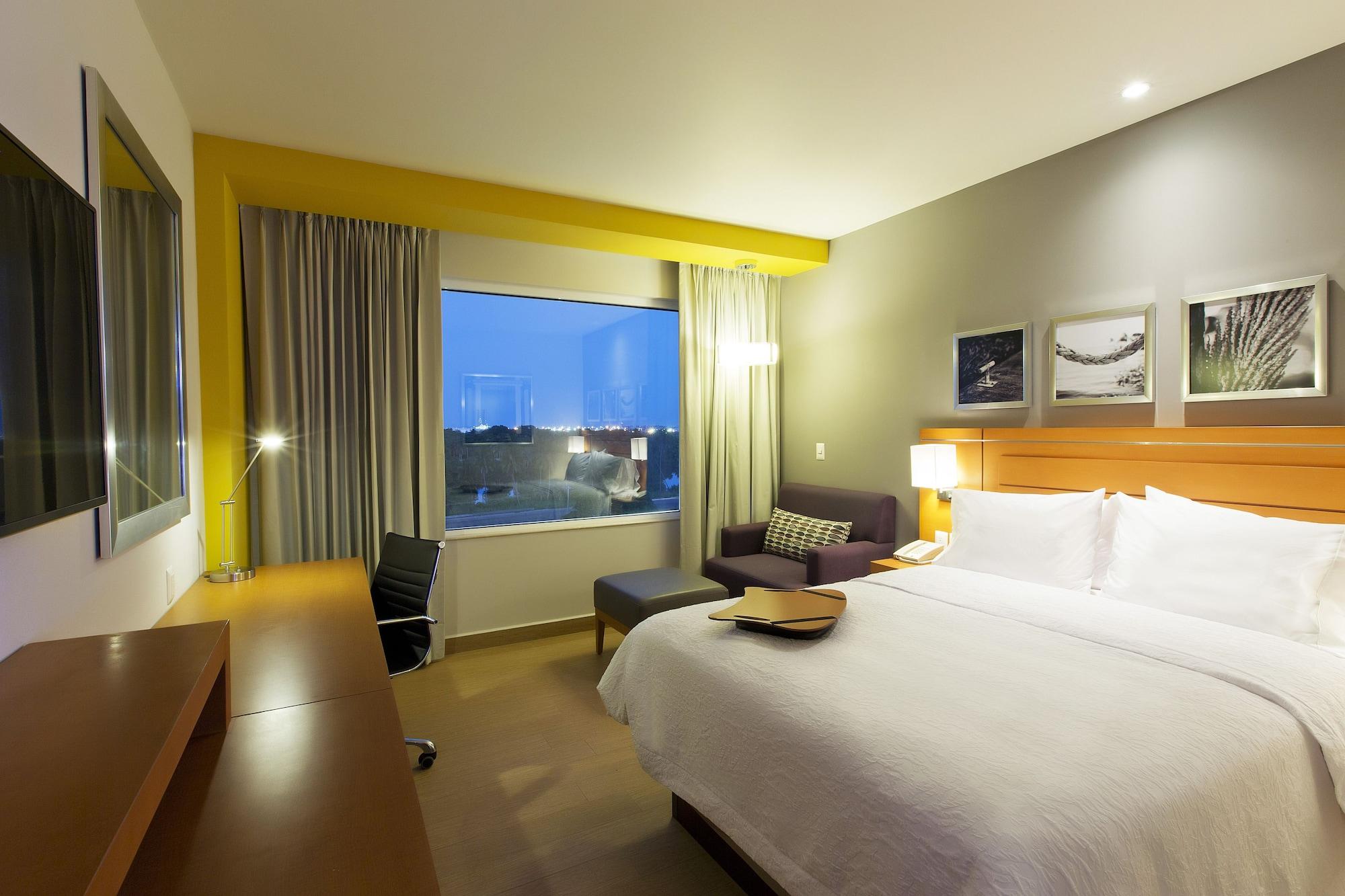Hampton Inn & Suites By Hilton Paraíso Dış mekan fotoğraf