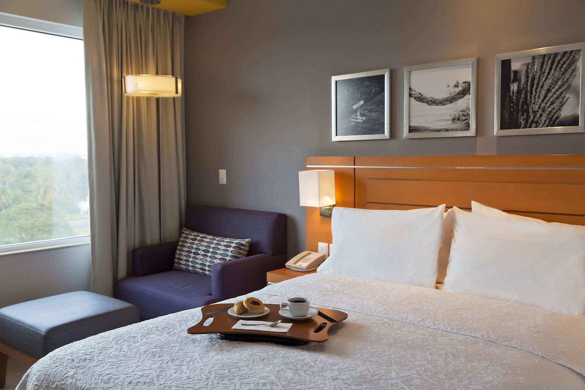 Hampton Inn & Suites By Hilton Paraíso Dış mekan fotoğraf