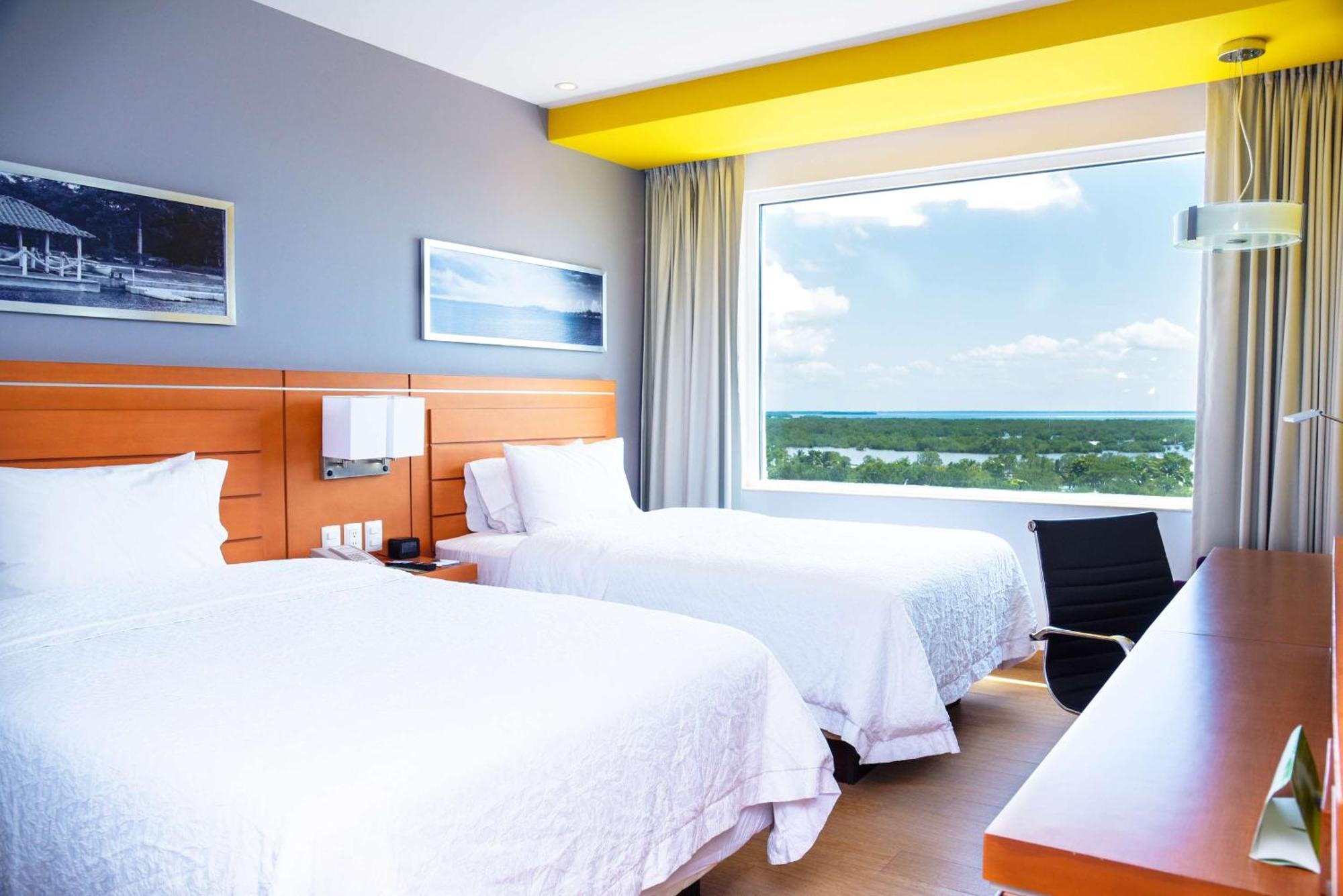 Hampton Inn & Suites By Hilton Paraíso Dış mekan fotoğraf