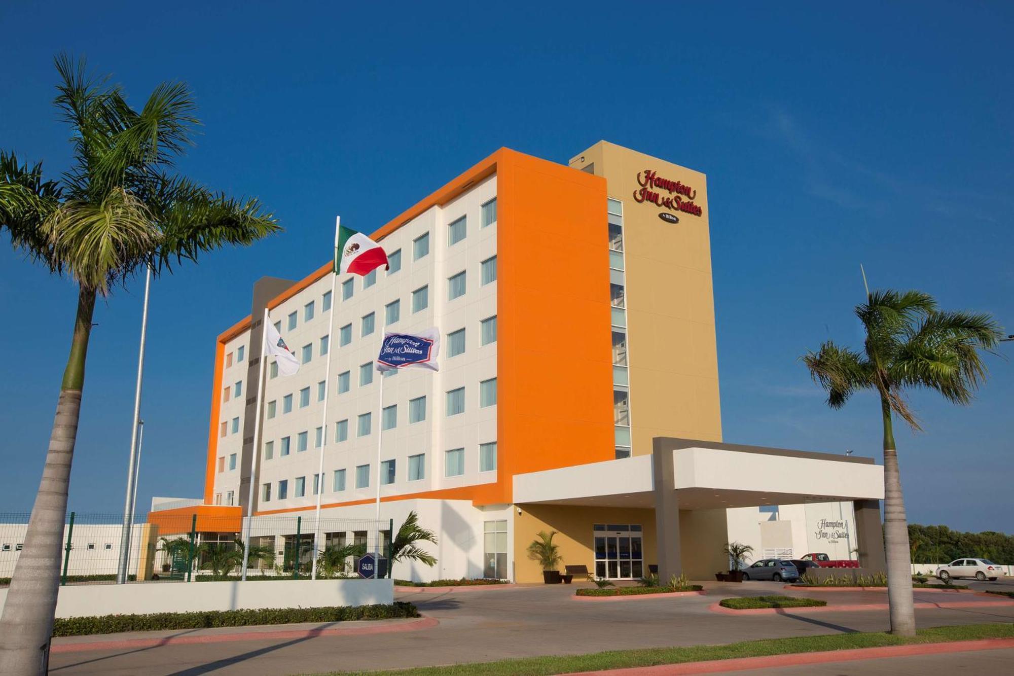 Hampton Inn & Suites By Hilton Paraíso Dış mekan fotoğraf